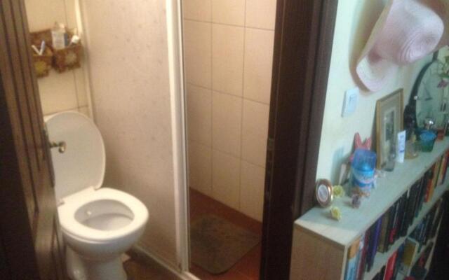 MOURAT Holiday Apartment Flat Furnished House Cheap Sleeping Rooms