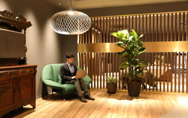 Osaka Corona Hotel