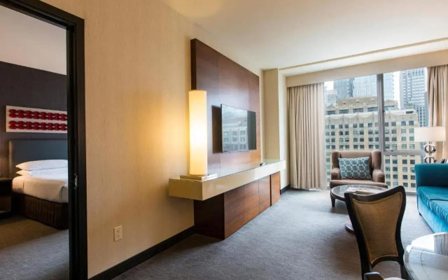 theWit Chicago, a Hilton Hotel