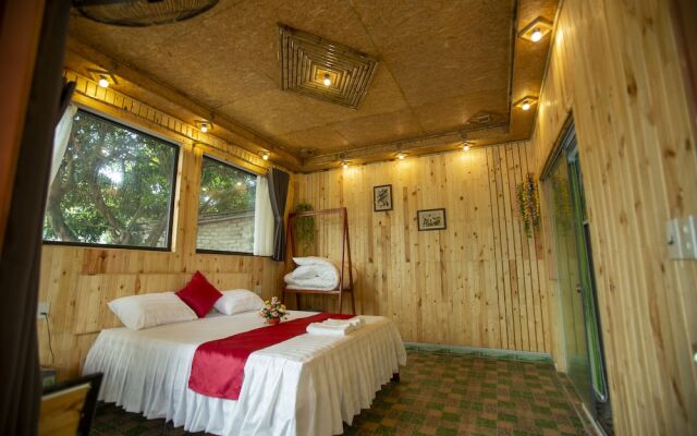 Hang Mua Bamboo Homestay