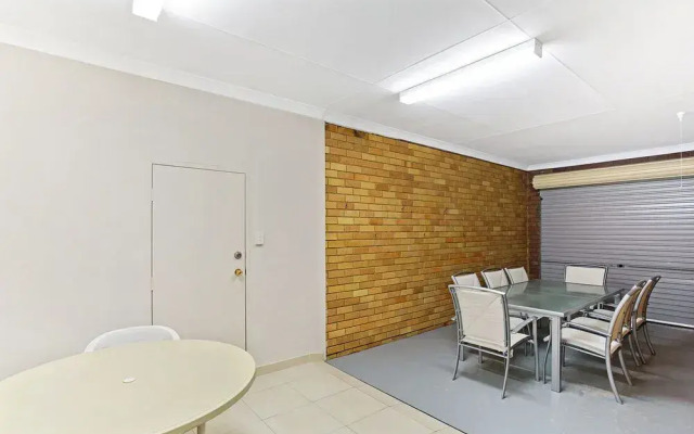 Bay Serene, 15 Mistral Close