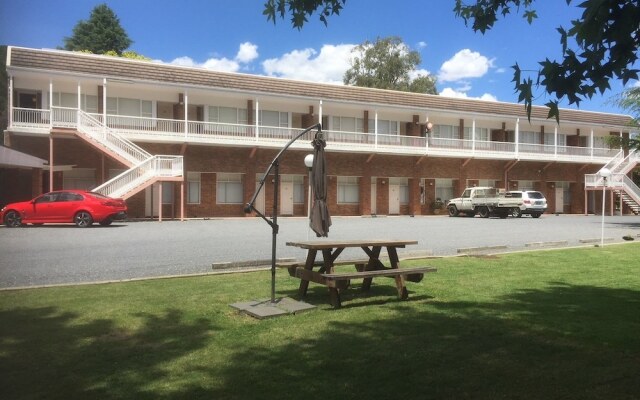 Oxley Motel