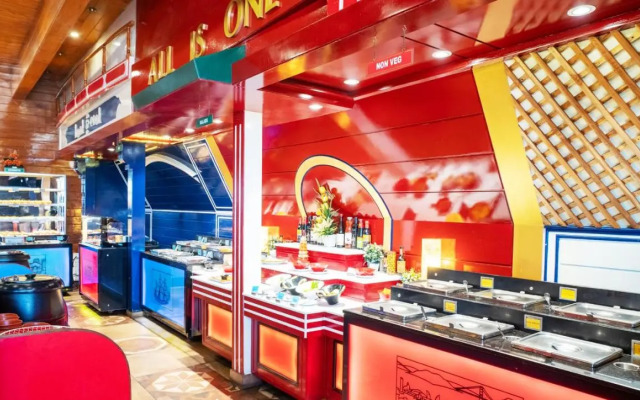 SFO Hotel and Suites