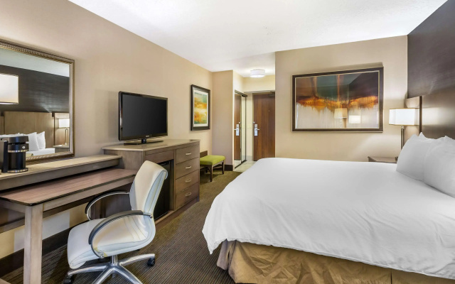 Best Western Plus CottonTree Inn