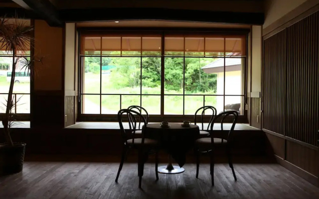 Shigakogen Milky Hot Spring Keikokunoyu