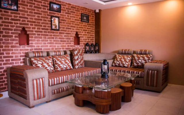 Nag Pukhu Guest House