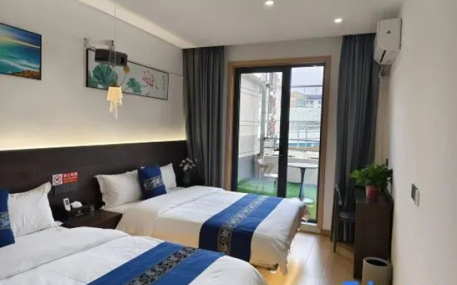 Yikeshu Homestay