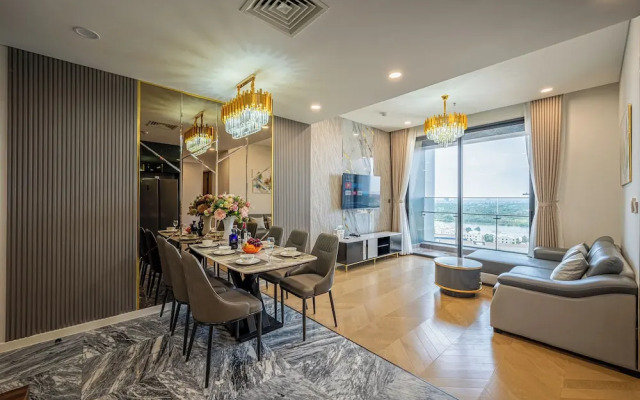 Lumiere Riverside Condo and Suite KHC