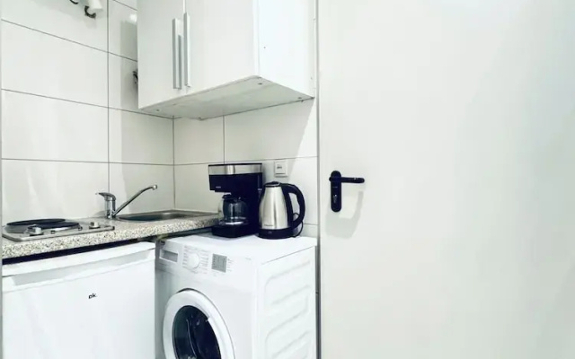 Cozy Apartment Near Matzleinsdorfer