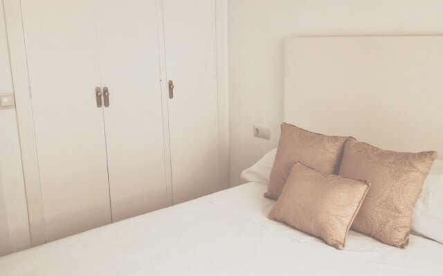 Apartamentos Club La Farola