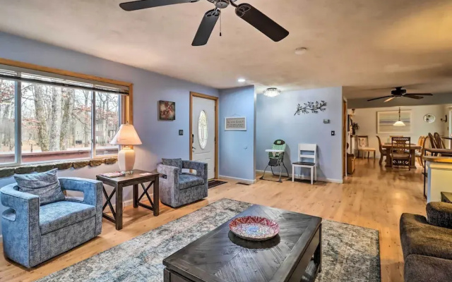 Game Room & Lake Access: Albrightsville Home!