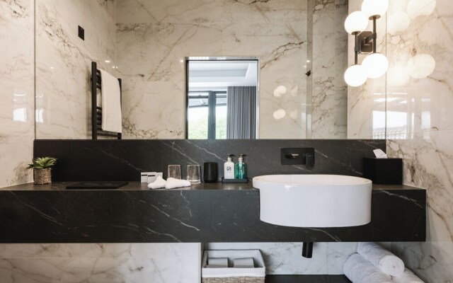 The Cliffe at the Quay