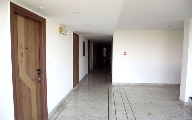 Rowan Tree by Poppys Chennai