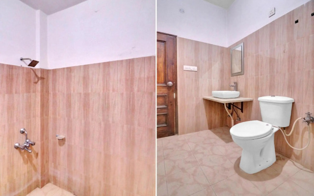 OYO 82102 Rudhra River Huts