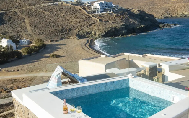 Myrsini's Luxury Suites