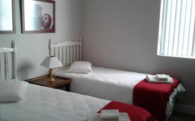 Point Village Accommodation - Beach Club 307