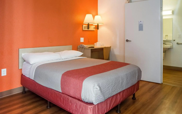Motel 6 Kelso - Mt. St. Helens