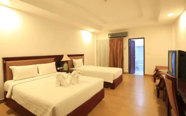 Pattaya Hiso Hotel