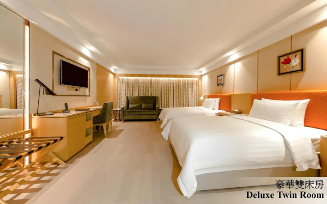 Royal Dragon Hotel