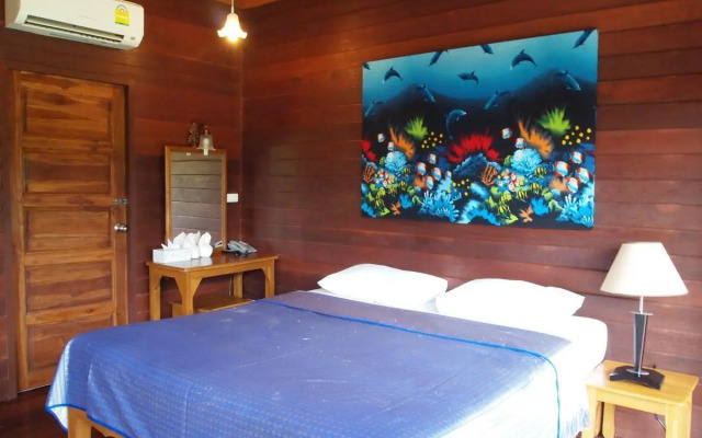 Lipa Bay Resort