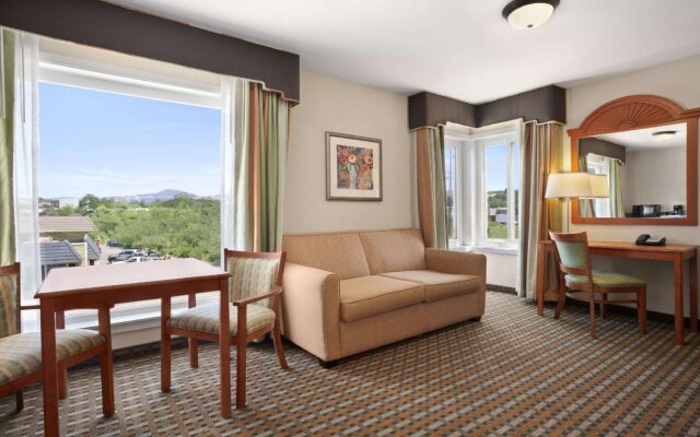 Hotel Vinea, a Travelodge by Wyndham