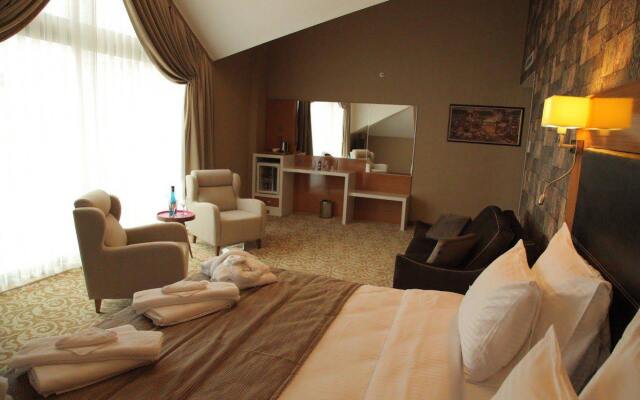 Elgarden Hotel & Residence