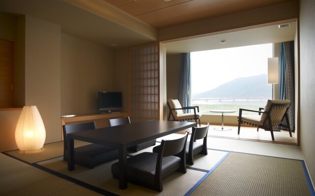 Ocean Resort Hotel & Spa Uminpia