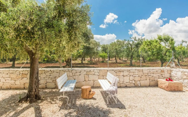 Trullo del Mandarino con piscina