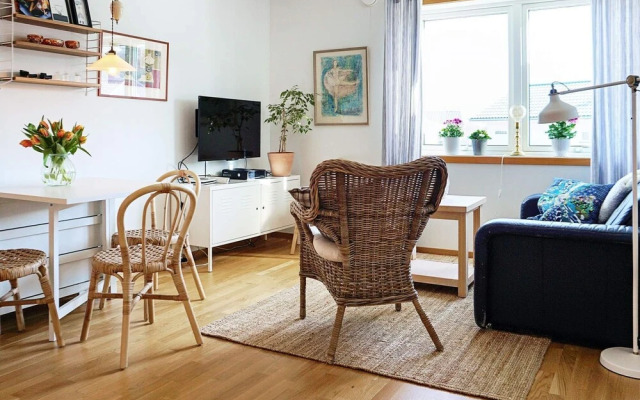 6 Person Holiday Home in Kyrkesund