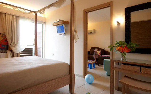 Belle Helene Hotel