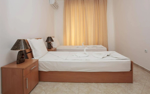 Silver Springs Hotel & Apartments