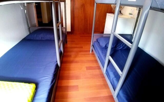 Theorynomad AL Lisboa - Hostel