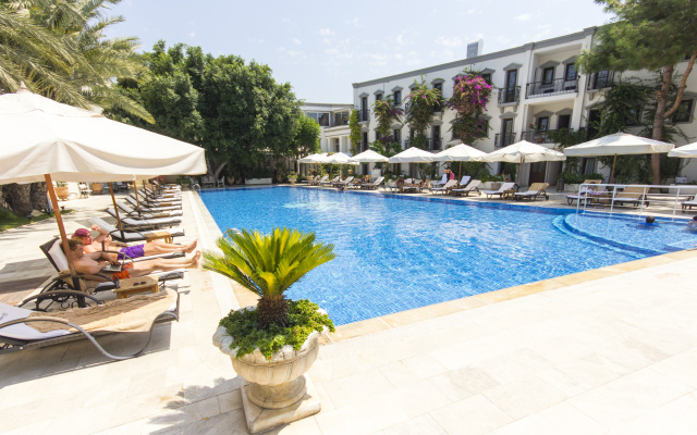 DoubleTree by Hilton Bodrum Marina Vista