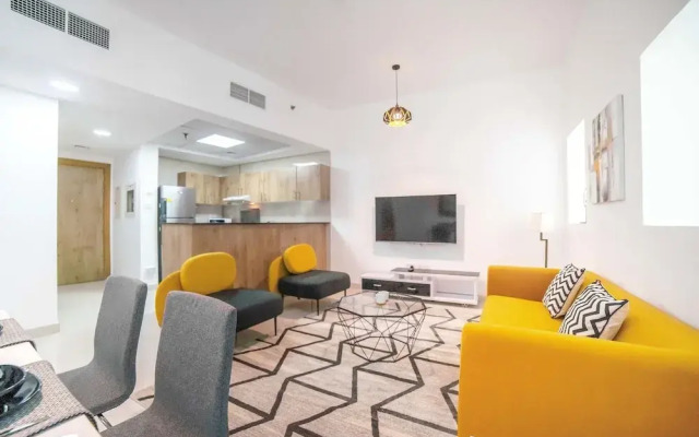 Continental Tower by Luton Vacation Homes