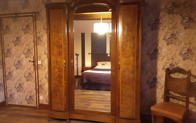 Beautiful Holiday Home in La Chapelle-aux-bois With Garden