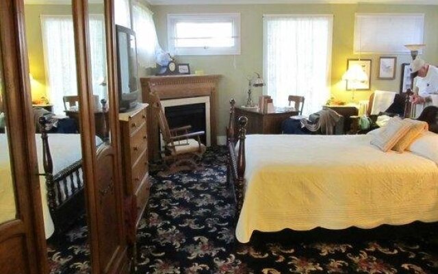 Everest Inn Bed and Breakfast