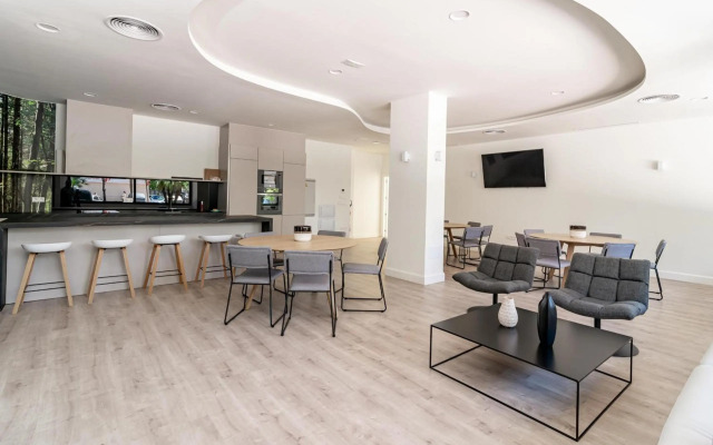 INF2.7E- Luxury 2 bedroom apartment Estepona