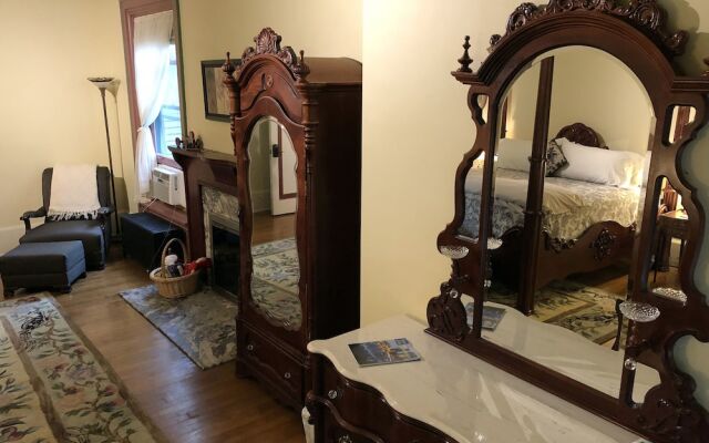 The Parsonage Inn LLC