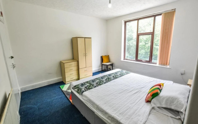 OYO Regency Guest House Manchester North