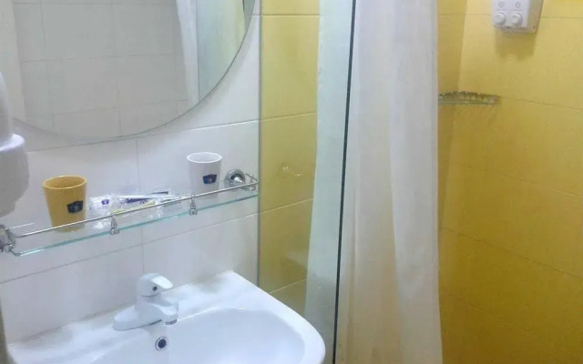 Home Inns Shanghai Quyang Business Center Dabaishu Subway Station Branch