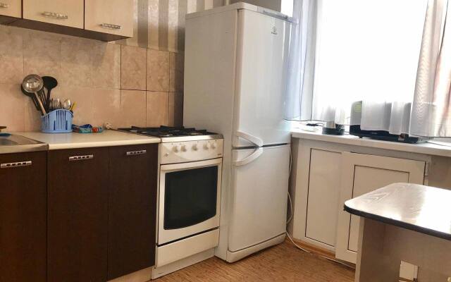 Rukavishnikova 9 Dvuhkomnatnye apartamenty v tsentre