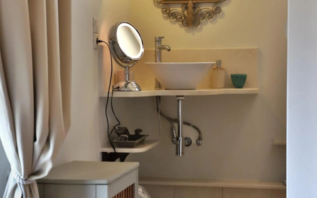 Olive House Traditional Villa with Pool