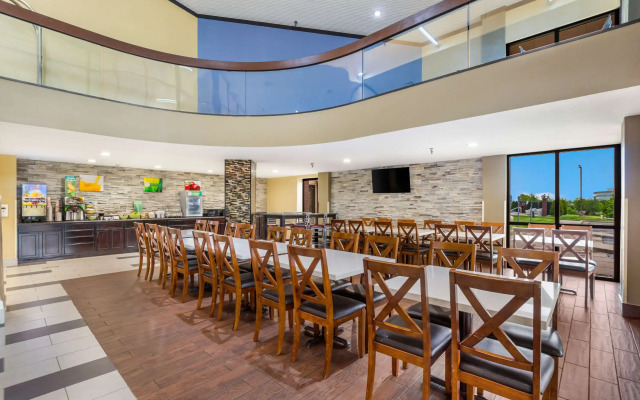 Quality Inn & Suites Florence - Cincinnati South