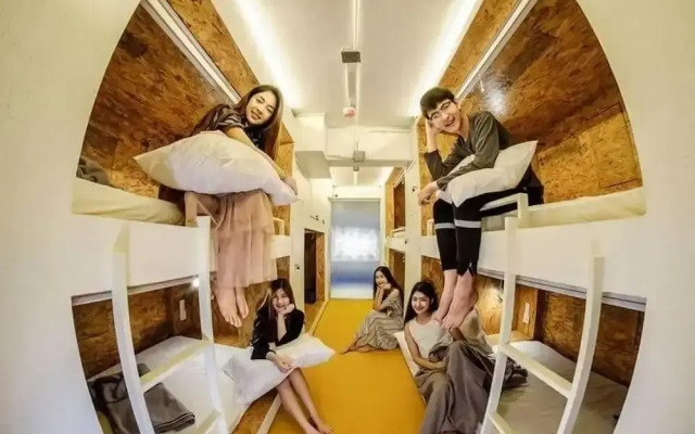 Pastel House Hostel