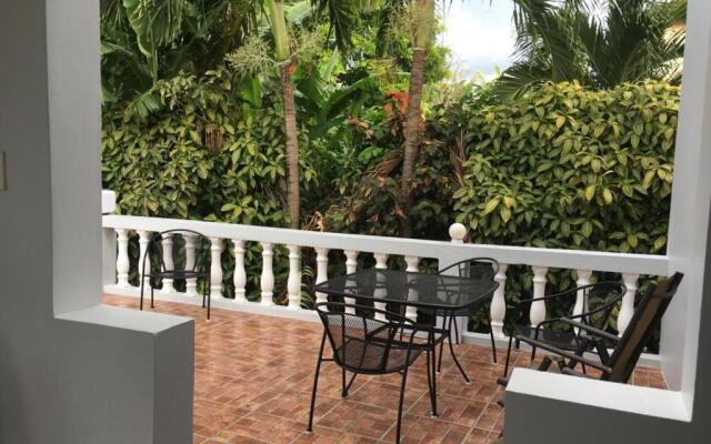 5-bed Villa and Pool in Runaway Bay, Jamaica