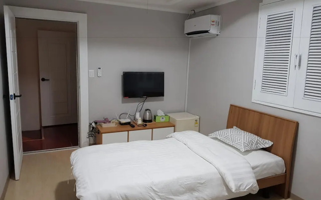 Daegu Dongseongro Gyeong`s Hostel