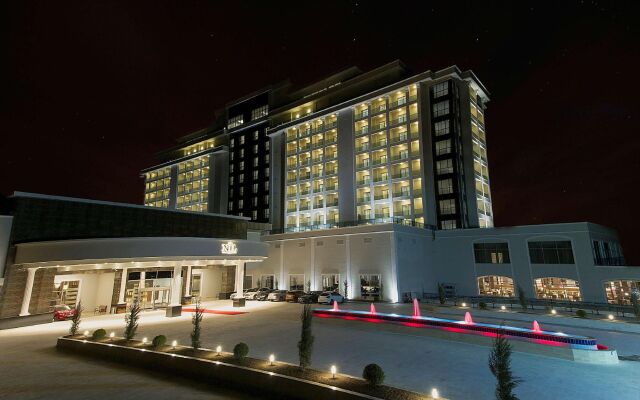 Alusso Thermal Hotel Spa & Convention Center