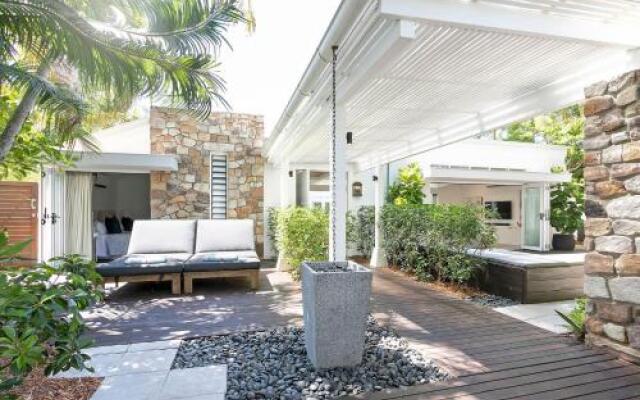 9 Cooran Court