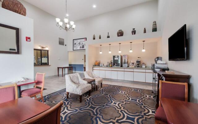 Super 8 Indian Head MD