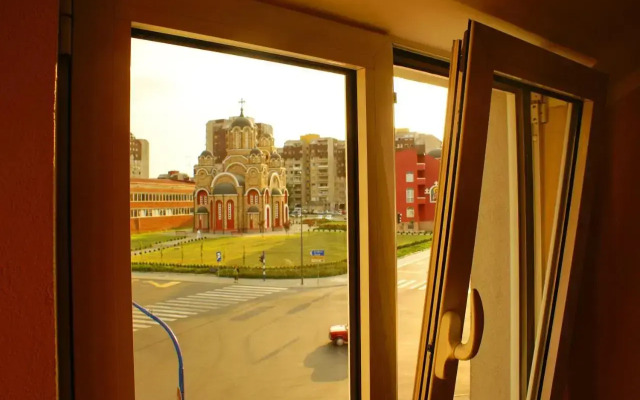 Guest House Villa Mir Plus